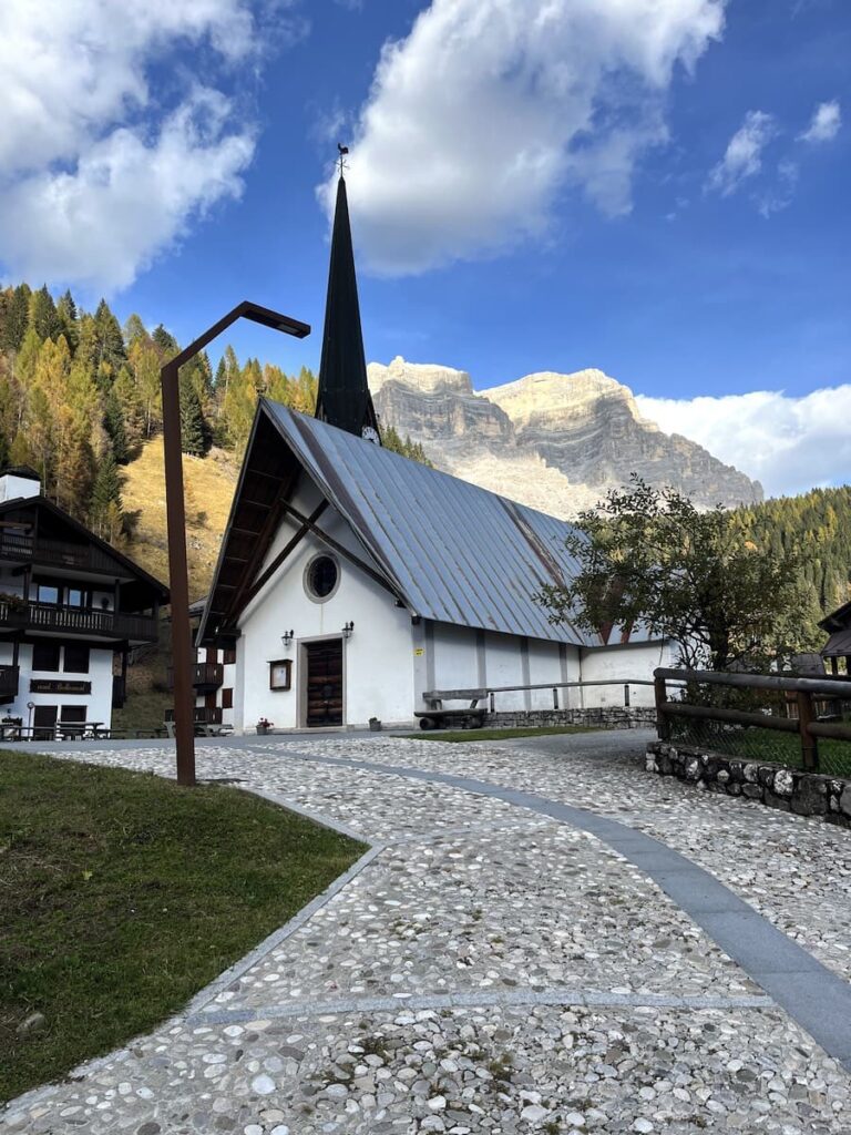 Chiesa San Borromeo in Pecol