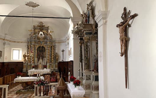 Chiesa Santi Vito Modesto e Crescenzia in Fornesighe